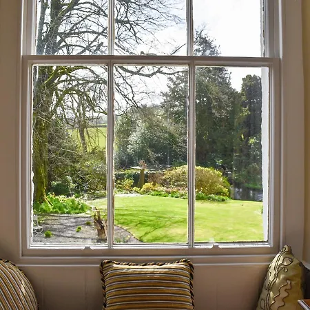 Lowick House * Lowick Green
